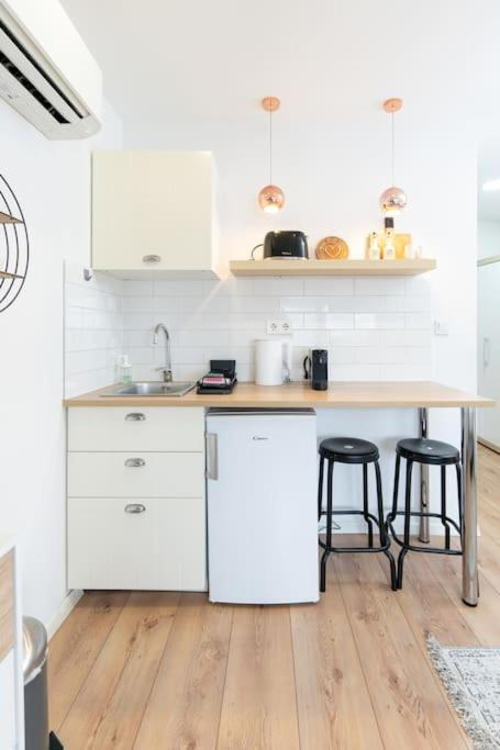 Cozy Studio Ana&Stela In Center Of Zagreb Ngoại thất bức ảnh